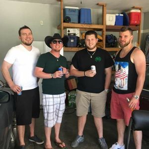 Meet your Posher, Thomas